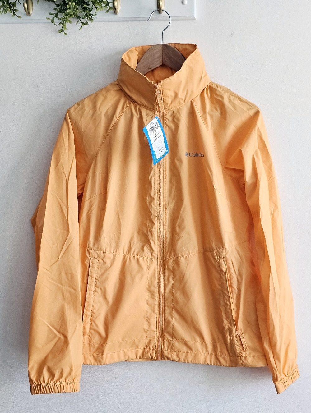 Columbia Access Point II Jacket Peach Windbreaker Womens Small NWT